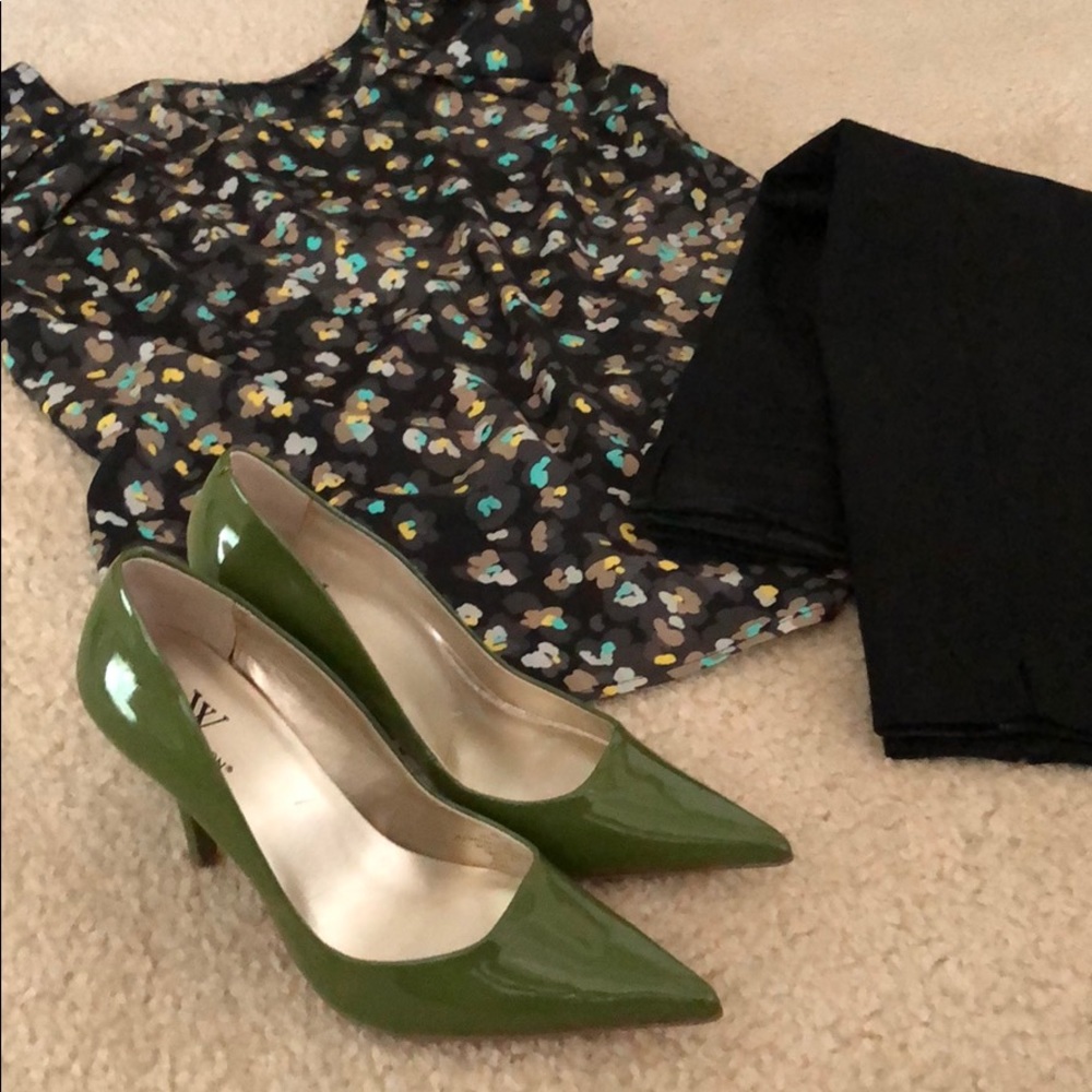 Worthington green pumps